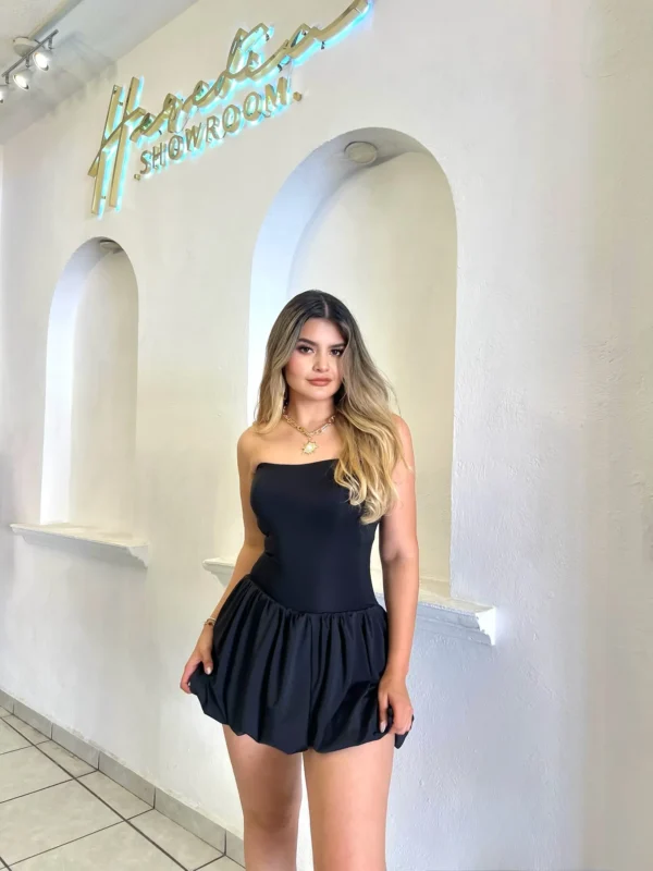 vestido-corto-falda-globo-luna